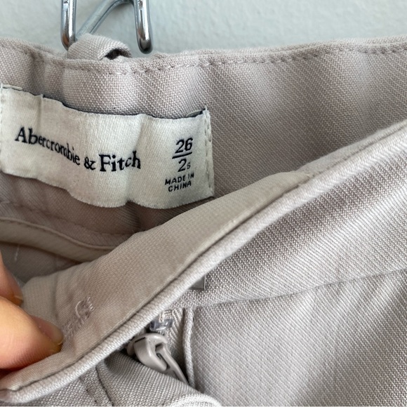 ABERCROMBIE & Fitch tailored relaxed straight pant light taupe size 2/26 short - Picture 7 of 10